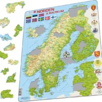 Kort over Norden-puslespillet med løse brikker ved siden af
